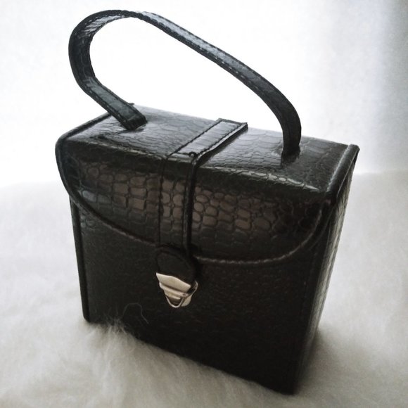 Other - Travel Jewelry Fold Out Case Faux Croc Embossed